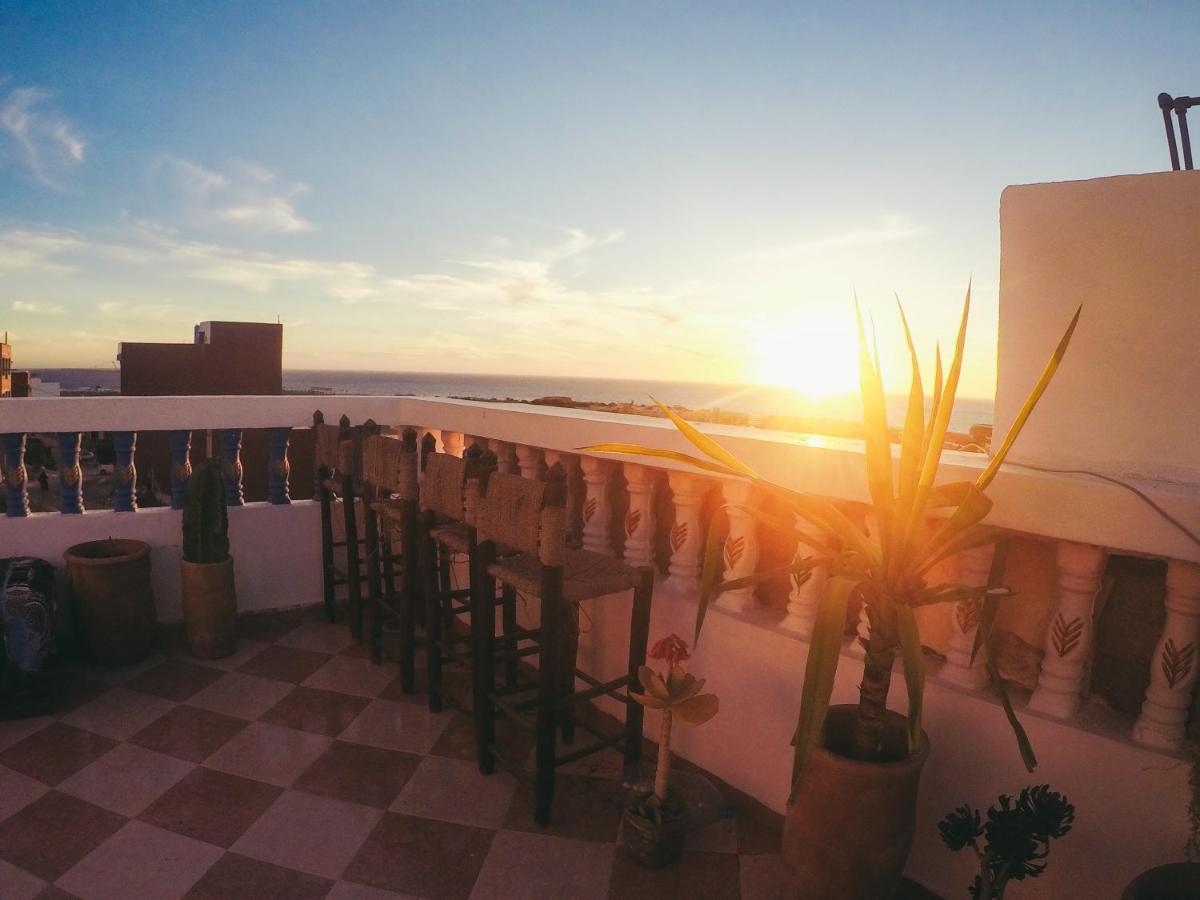 Tamraght White Hostel Dış mekan fotoğraf