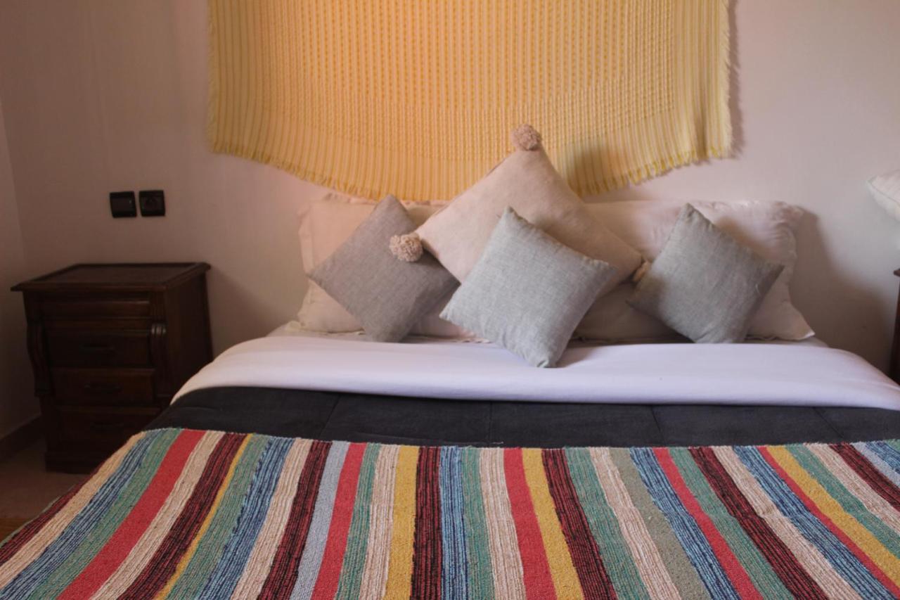 Tamraght White Hostel Dış mekan fotoğraf