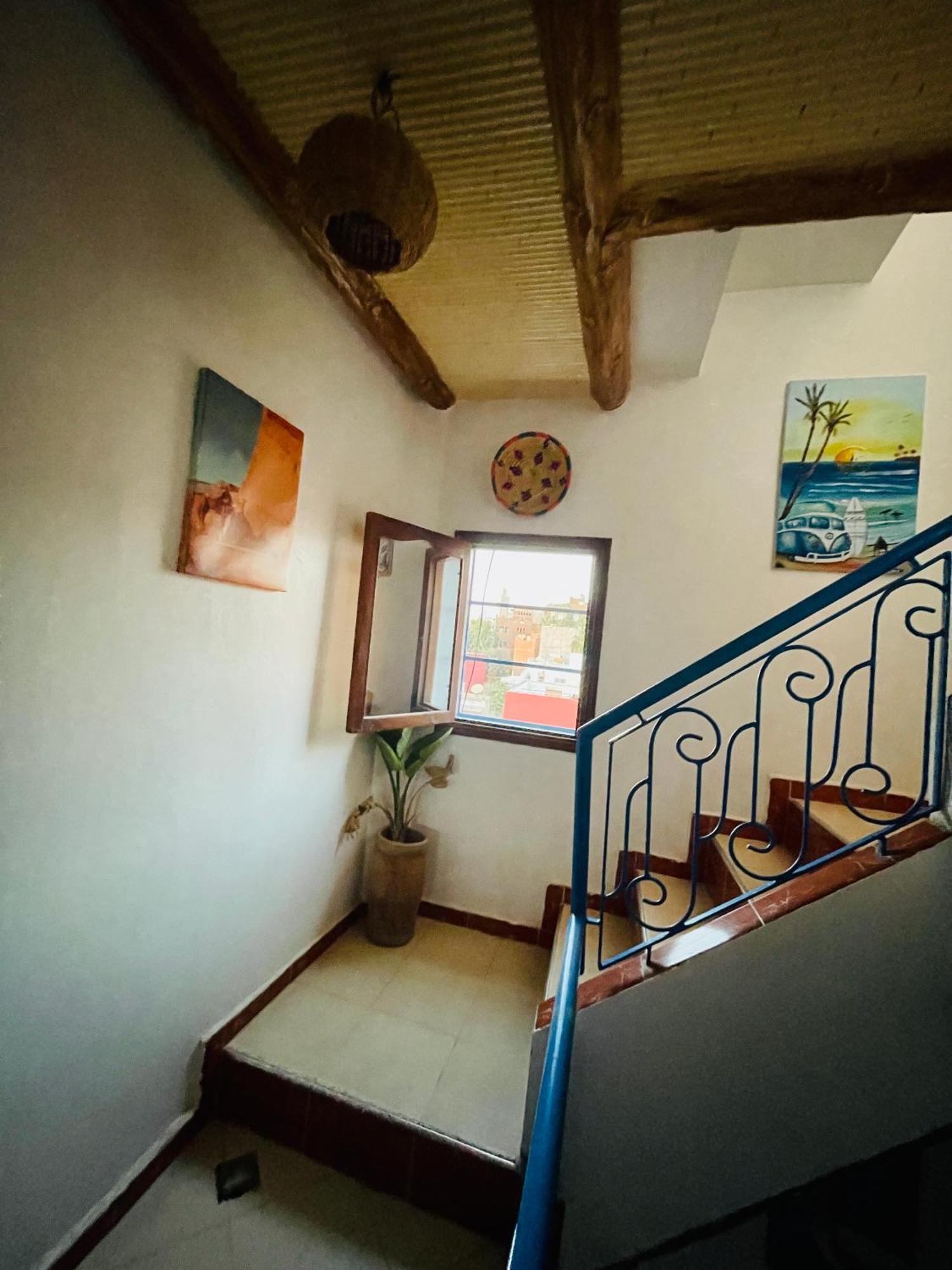 Tamraght White Hostel Dış mekan fotoğraf